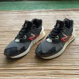 New Balance size 42 Bekas Second Original