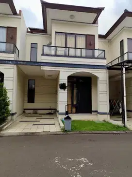 Over kredit Rumah modern Lavon