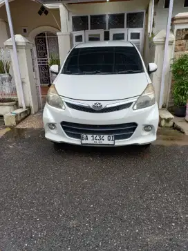 Jual Avanza Veloz 1,5 th 2014