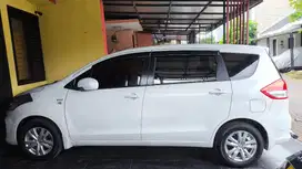 Dijual mobil ERTIGA GL MATIC 2015 (Pemakaian 2016)