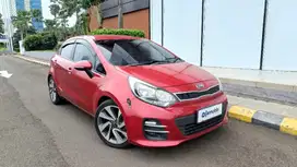 Pajak Panjang -  Kia Rio 1.4 Platinum Bensin MT 2016 Merah BZ