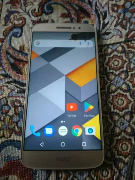 Motorola Moto M 4/32 Minus