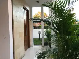 Rumah 2 lantai SHM
