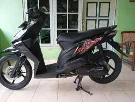 Jual Honda beat karbu th 2011 AB SLEMAN pajak hidup