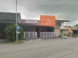 Eks Kantor Lokasi Strategis Di Jl. Adi Sumarmo, Colomadu Karanganyar