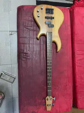 Bass aria pro II japan