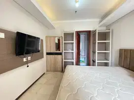 2BR furnish 2 kamar mandi view pool Apt.Royal mediterania garden