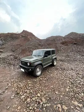 Suzuki Jimny JB74