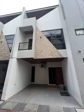 Rumah Baru Modern Utan Kayu Matraman Jakarta Pusat Rawamangun