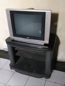 TV LG 21 Inch & Rak TV