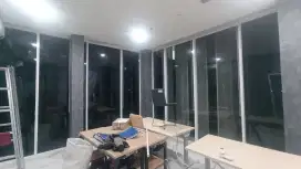 Jasa pemasangan kaca film gedung/rumah