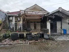 Taman Rumah Hitung Tanah Pondok Indah Wiyung Surabaya Barat