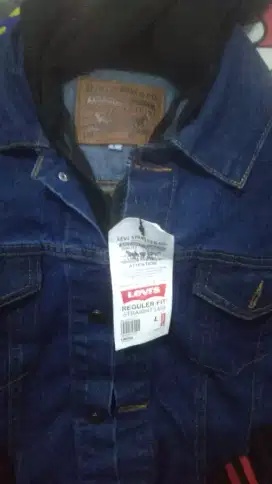 Jual cepat Jaket Levis