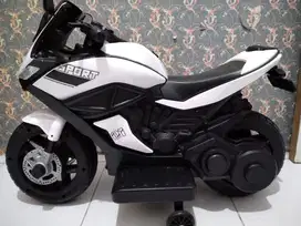 MOTOR MAINAN ANAK