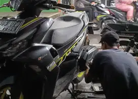 LOWONGAN KERJA HELPER MEKANIK MOTOR