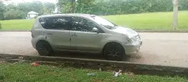 Grand Livina XR tahun 2008