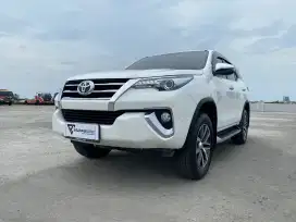 Toyota Fortuner 2.4 VRZ AT Diesel White DOUBLE DISK
NIK 2018 TERAWAT