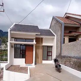 Rumah Cantik Siap Huni Cilengkrang Ujungberung