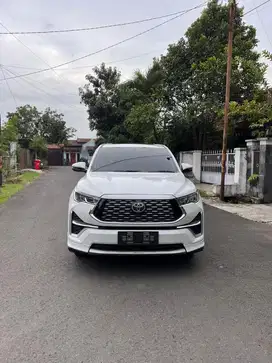 kijang innova zenix V phev modelista (seperti baru)