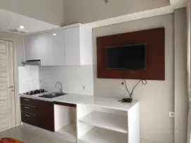 5 menit ke UGM, Apartemen full furnished & free wifi