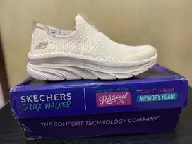 Skecher d’lux walker size 36 insole 23