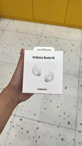 SAMSUNG BUDS FE HANYA 700RB