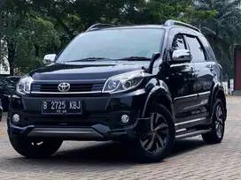 Rush TRD Sportivo 1.5 Manual Tahun 2016 Warna Hitam Siper Istimewa