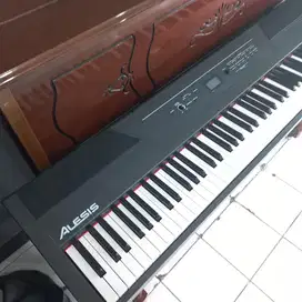 Alesis recital pro
