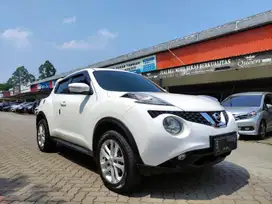 ISTIMEWA TERAWAT !! NISSAN JUKE RX 1.5 AT 2018 PUTIH