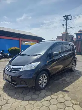 Honda Freed SD 2012