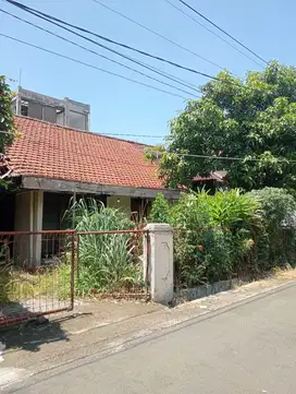 jual Rumah Lama Hitung Tanah Strategis Di Turangga Pusat Kota Bandung.