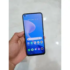 Realme 9 8/128 GB TT Diatasnya