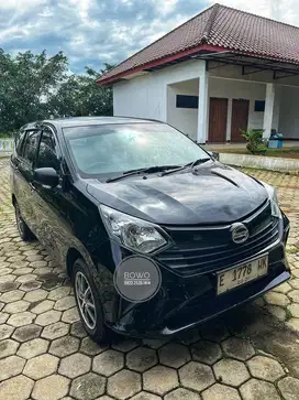 Daihatsu Sigra 2024 Hitam