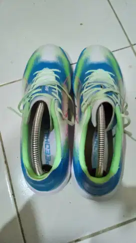 JUAL SEPATU FUTSAL SPECS