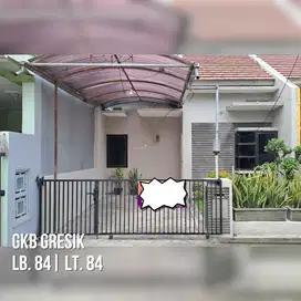 Dijual Rumah Gresik Kota Kawasan Nyaman di jl Surakarta GKB