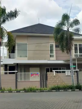 Rumah Hook 2 Lantai Premium Istimewa di Galaxy Bumi Permai