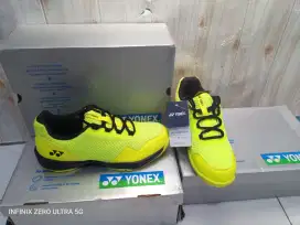 Sepatu Badminton YONEX POWER CUSHION SHB 10-1EX SIZE 42 (27 CM)