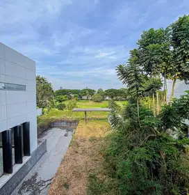 DIJUAL RUMAH MEWAH GOLF VIEW WITH SWIMMING POOL GRAHA FAMILY