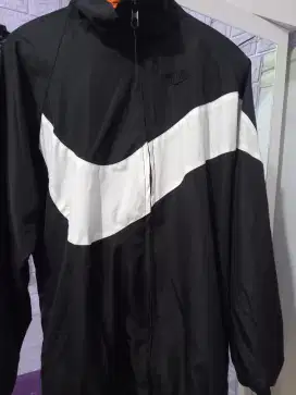 DIJUAL CEPAT *JAKET ZIPPER NIKE* Original