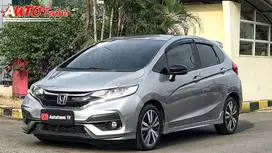 Honda Jazz 1.5 RS AT FACELIFT LED Headlamp Digital AC NIK 2017 Akhir