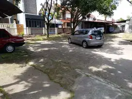 Tanah pekarangan bonus rumah joglo