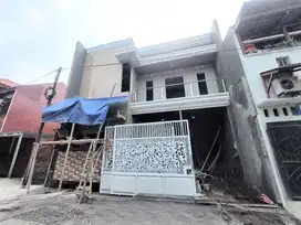 Rumah baru gress siap huni deket fajar indah solobangunan bagus