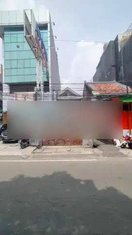 Rumah Lama Pinggir Jalan Raya Besar Harga Terjangkau