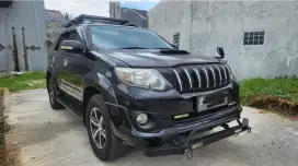 Dijual Cepat Fortuner 2011 upgrade TRD 2014 Manual MT Diesel / Solar