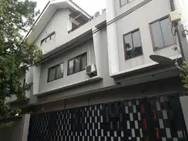 For sale Rumah Semi Ruko Praja dalam  arteri pondok indah