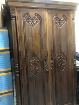 LEMARI JATI SECON (BISA BONGKAR PASANG)