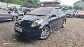 Pajak Panjang - Toyota Yaris 1.5 S Bensin-MT 2012 (KOF)