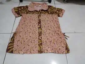 Baju batik anak cewek, size 5678thn, L35-40cm, ada 4pcs, bisa nego