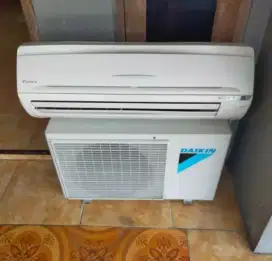 AC DAIKIN 1/2 PK GARANSI DAN ORIGINAL 100%!!