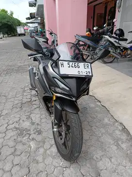 Honda CBR 150R 2024 Nego